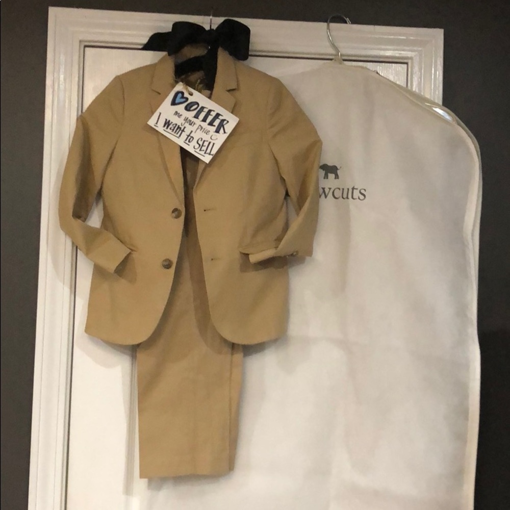🌸🐰EASTER SALE / Boys 6 CrewCuts Suit (offers!)